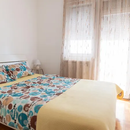 Apartment The Urban Nest