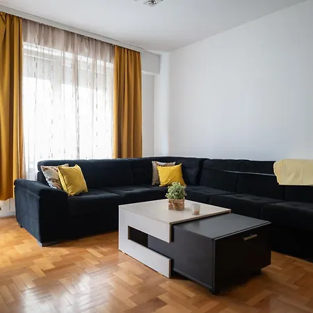 Apartment The Urban Nest *