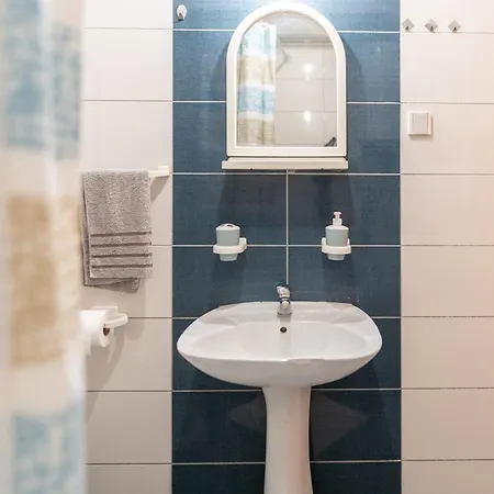 Apartment The Urban Nest