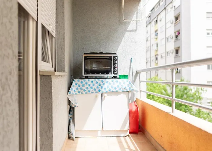 The Urban Nest Apartment *